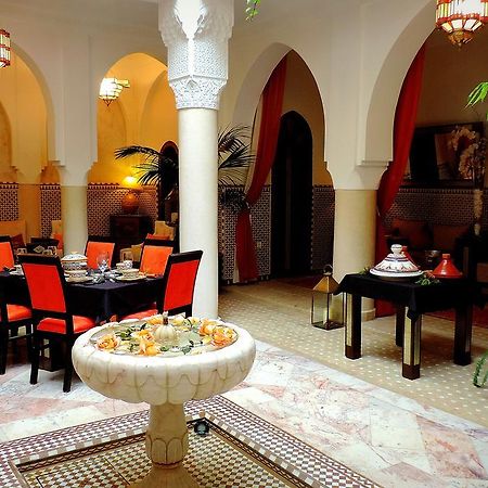 马拉喀什 尼尔瓦纳摩洛哥传统庭院住宅酒店 外观 照片